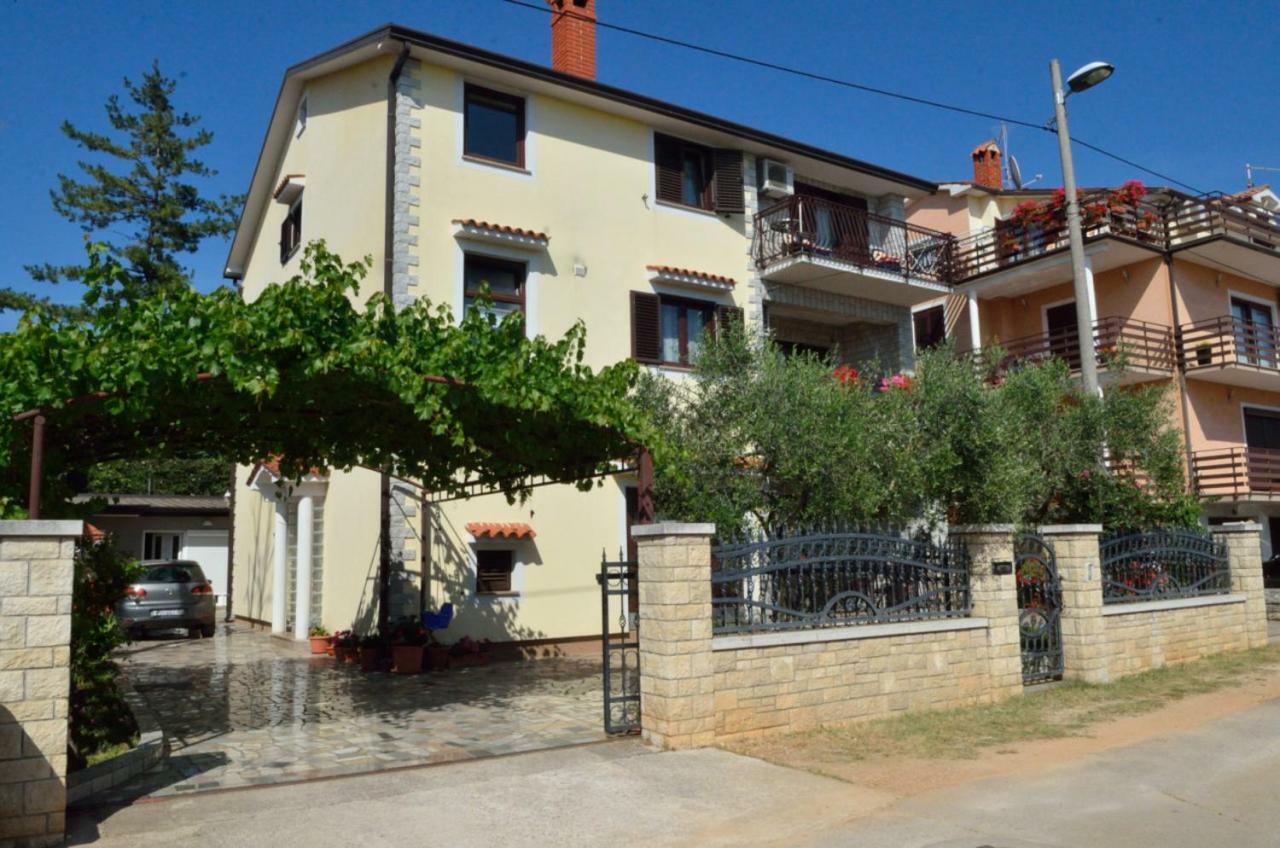 Apartments Ruza Умаг Экстерьер фото